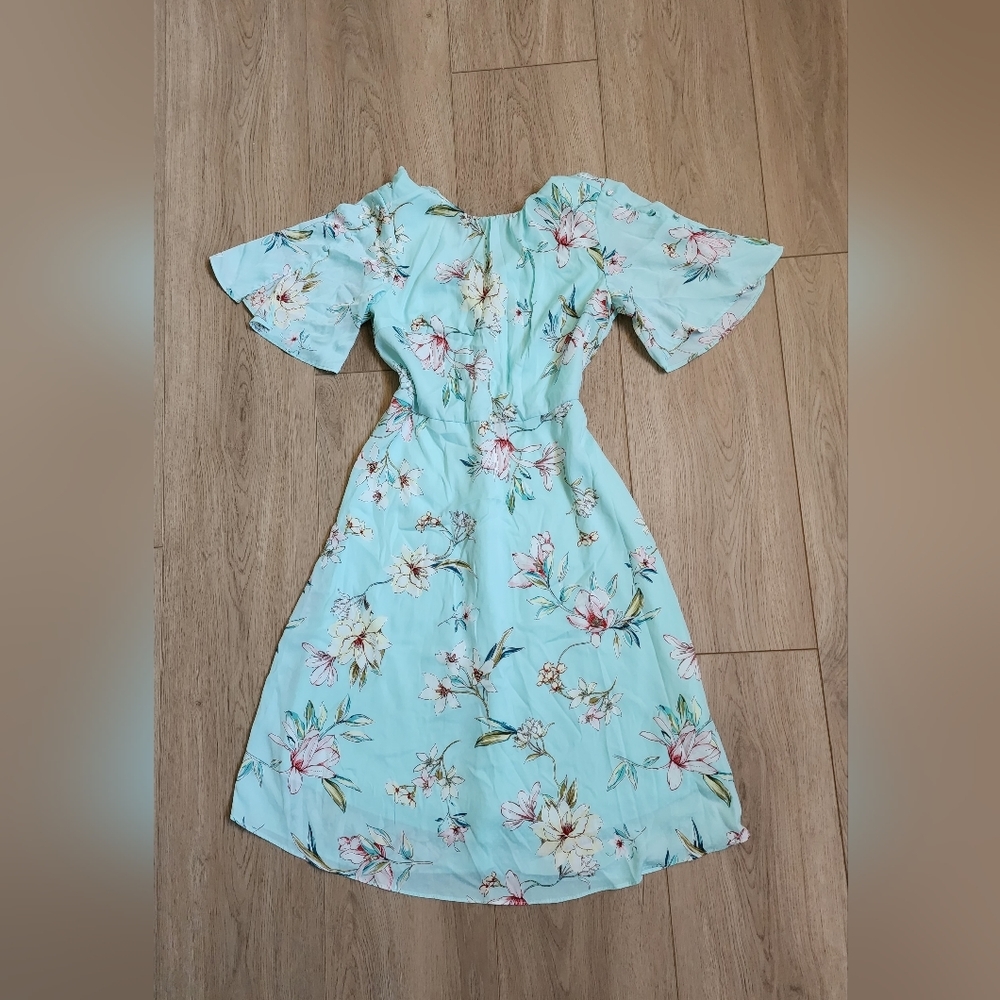 Floral Dress with Flare Sleeves